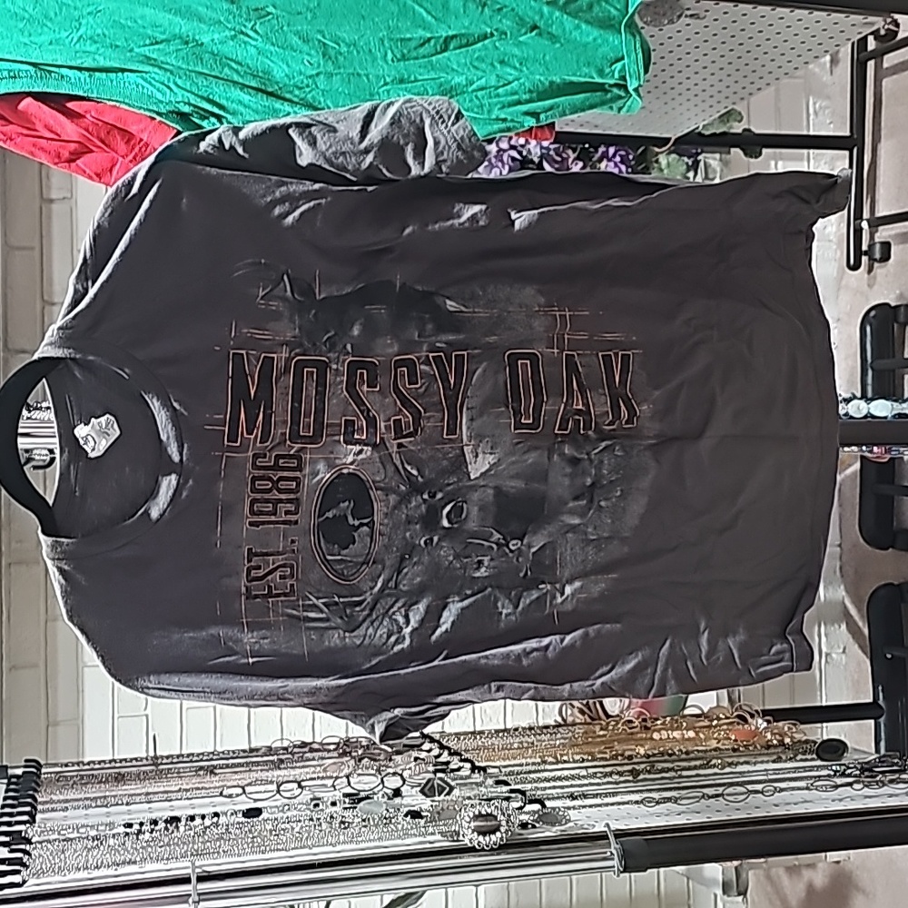 Men's 2XL Mossy Oak t-shirt